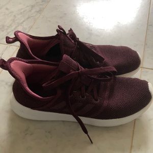 Adidas cloud foam tennis shoes. Burgundy. Size 7.5